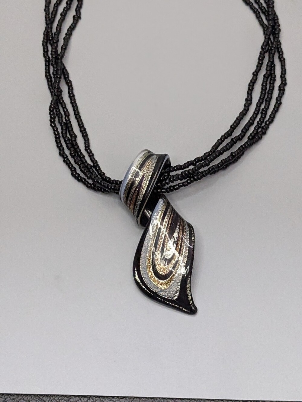Y2k Black Beaded Necklace With Resin Swirl Pendant Vintage Style Jewelry Boho